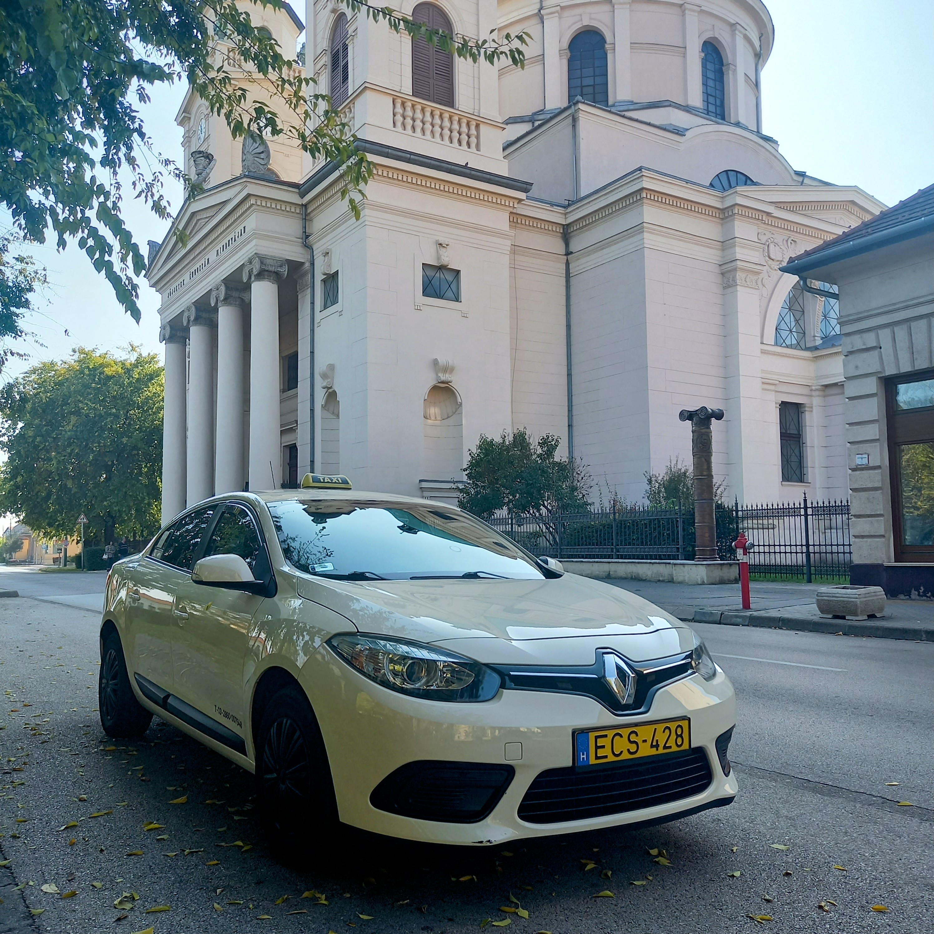 Cegléd Taxi - Professzionális taxiszolgáltatás