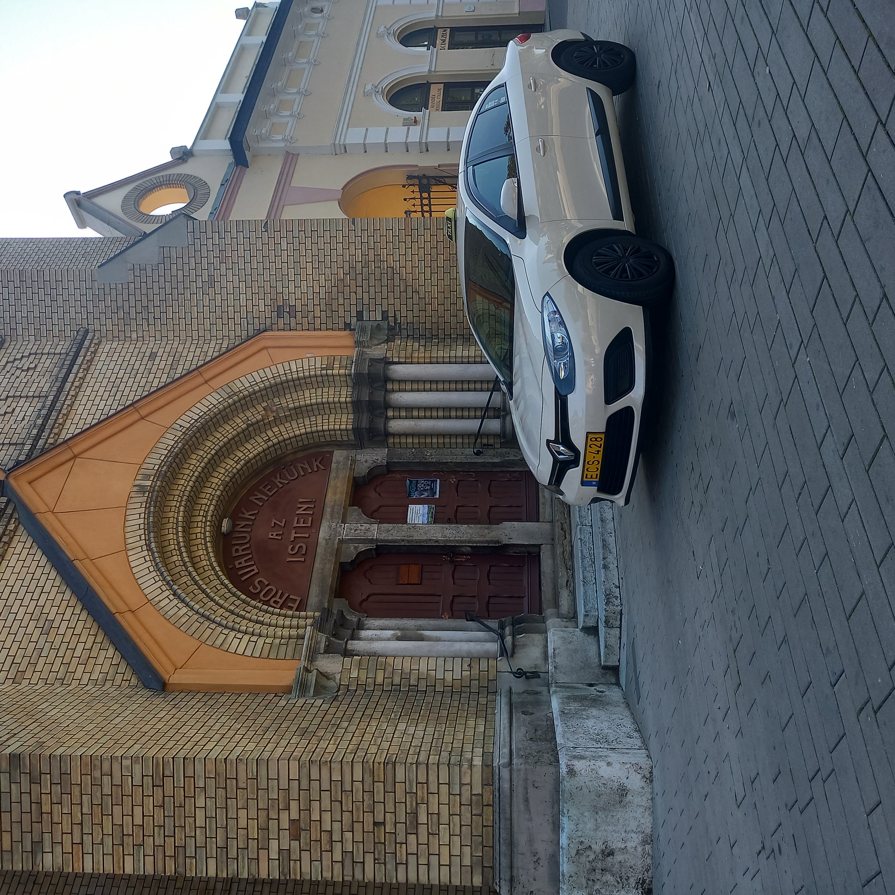 Cegléd Taxi - Kényelmes utazás