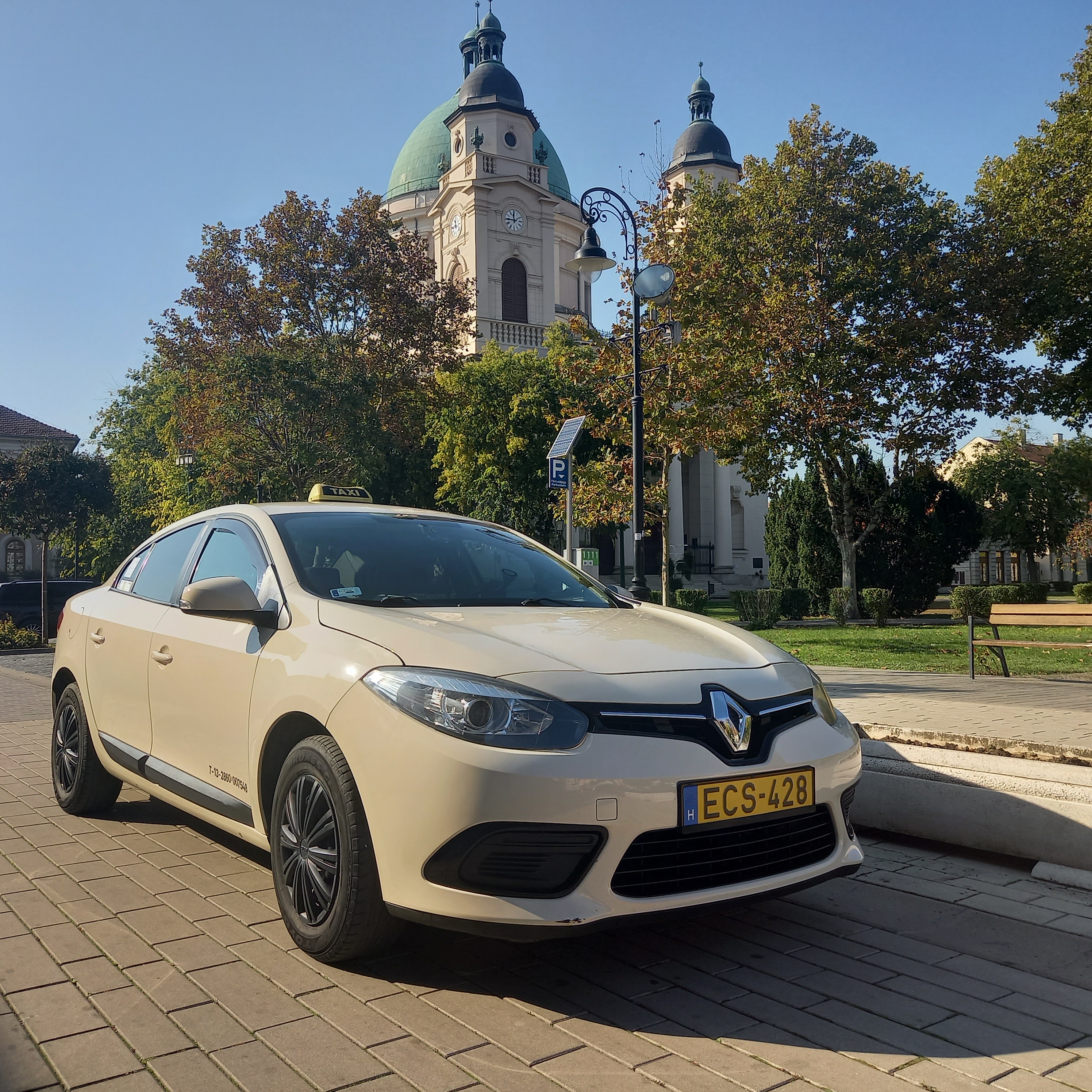 Cegléd Taxi - Helyi személyszállítás